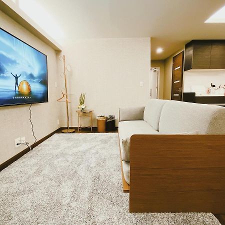 Cherry Blooming Tokyo- All Suite Boutique Hotel 东京伊樱里-中央区全套房艺术酒店 Εξωτερικό φωτογραφία