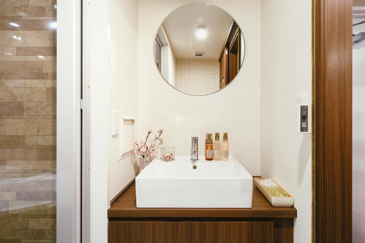 Cherry Blooming Tokyo- All Suite Boutique Hotel 东京伊樱里-中央区全套房艺术酒店 Εξωτερικό φωτογραφία
