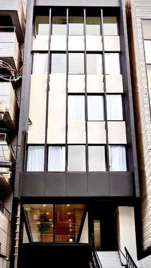 Cherry Blooming Tokyo- All Suite Boutique Hotel 东京伊樱里-中央区全套房艺术酒店 Εξωτερικό φωτογραφία