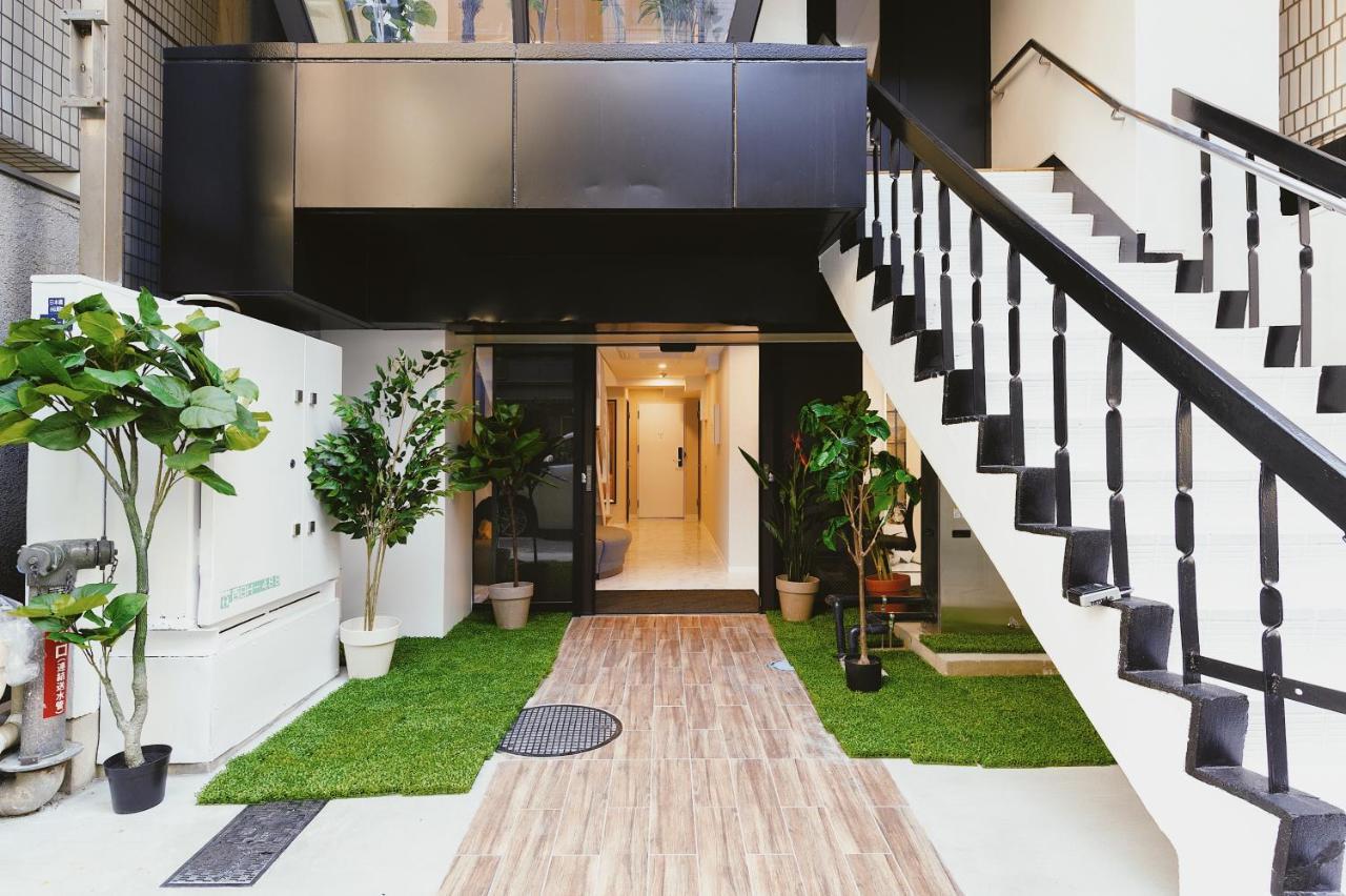Cherry Blooming Tokyo- All Suite Boutique Hotel 东京伊樱里-中央区全套房艺术酒店 Εξωτερικό φωτογραφία